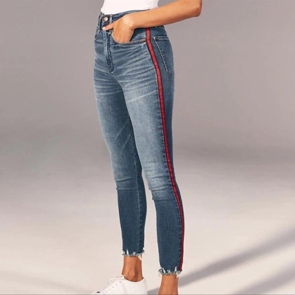 Abercrombie & Fitch Denim - Abercrombie & Fitch Simone High Rise Ankle Jeans with side stripe